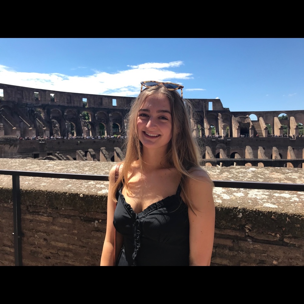 Meet your Posher, Sophia